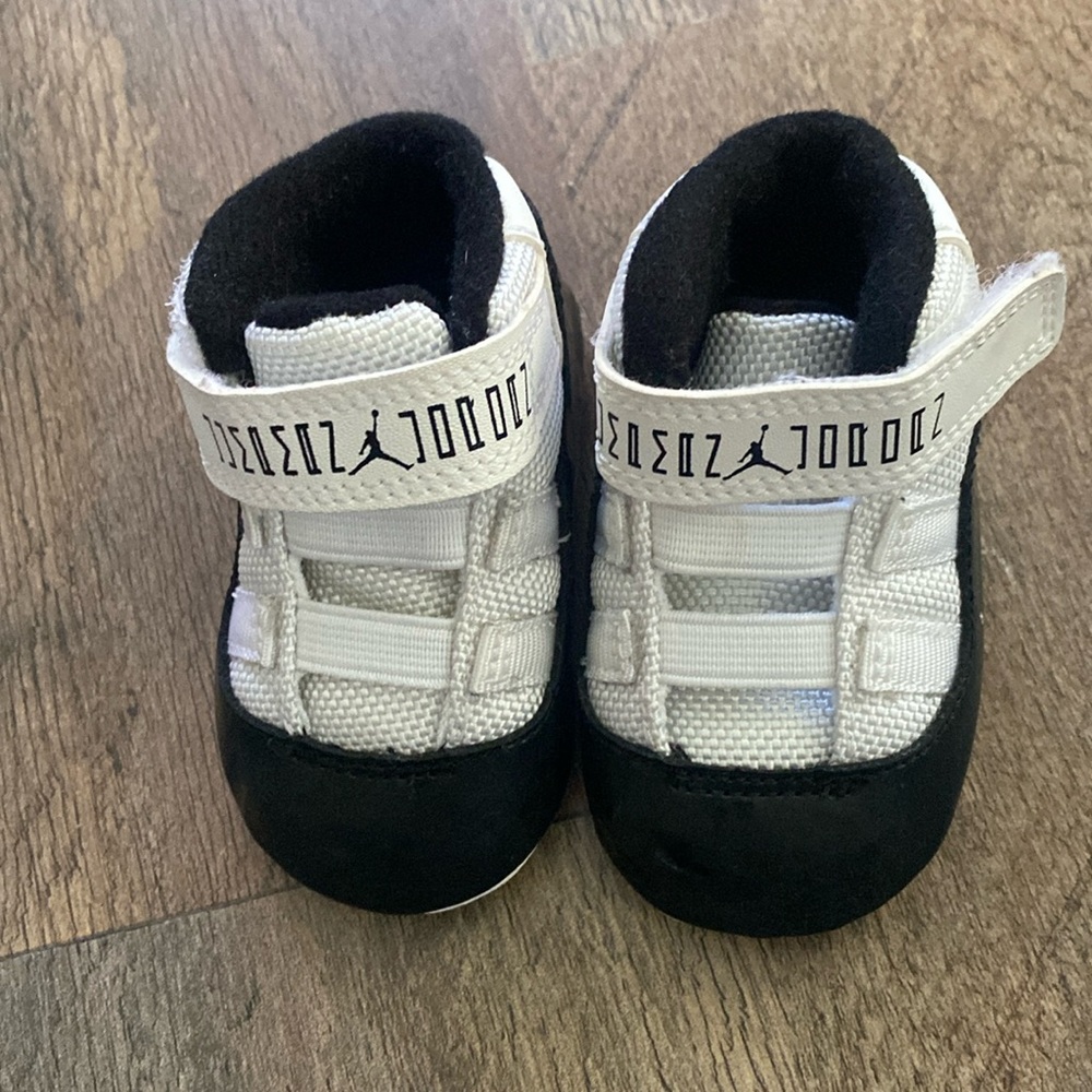 Jordan’s size 2c